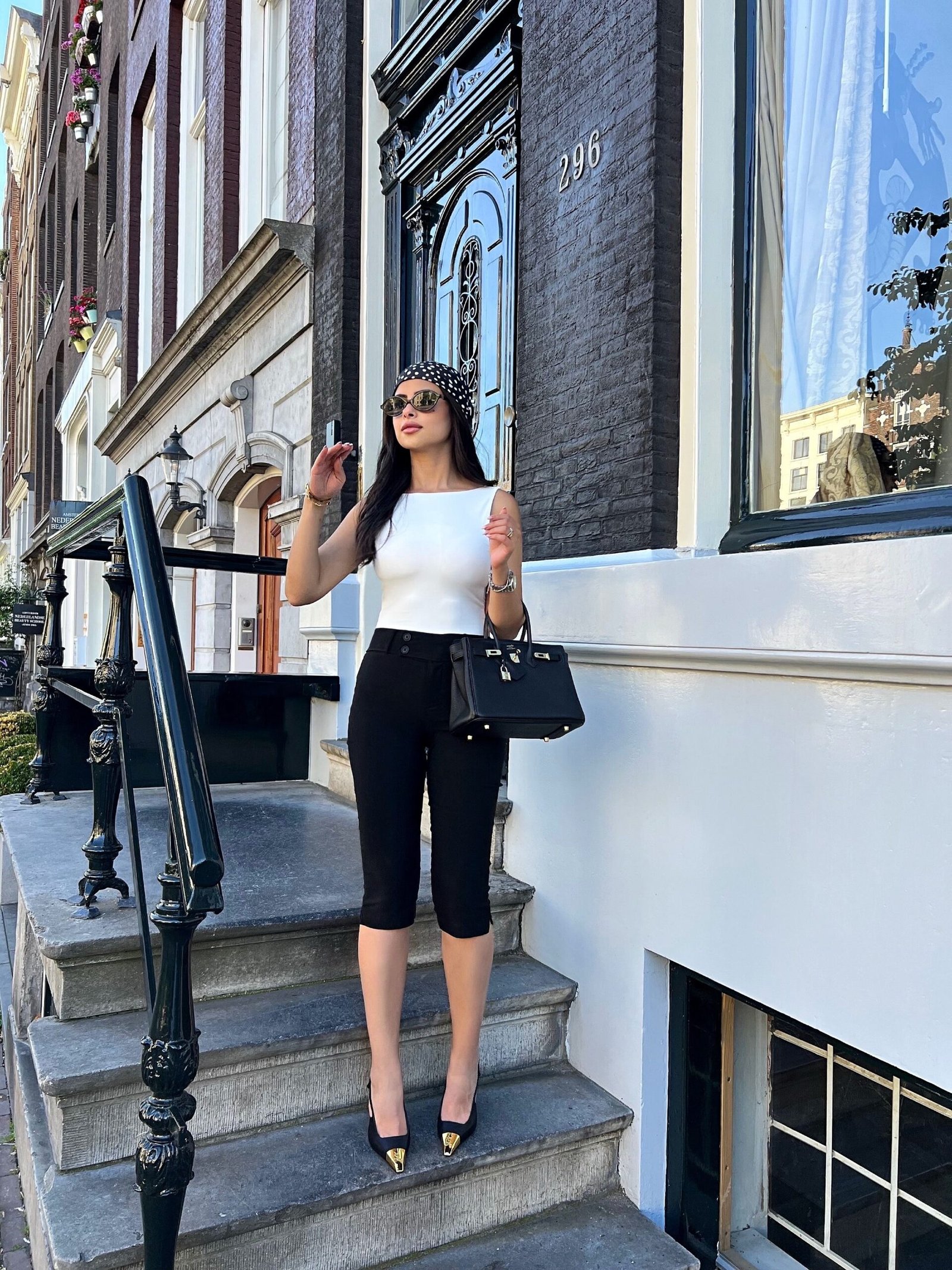 Sleek Black White Chic