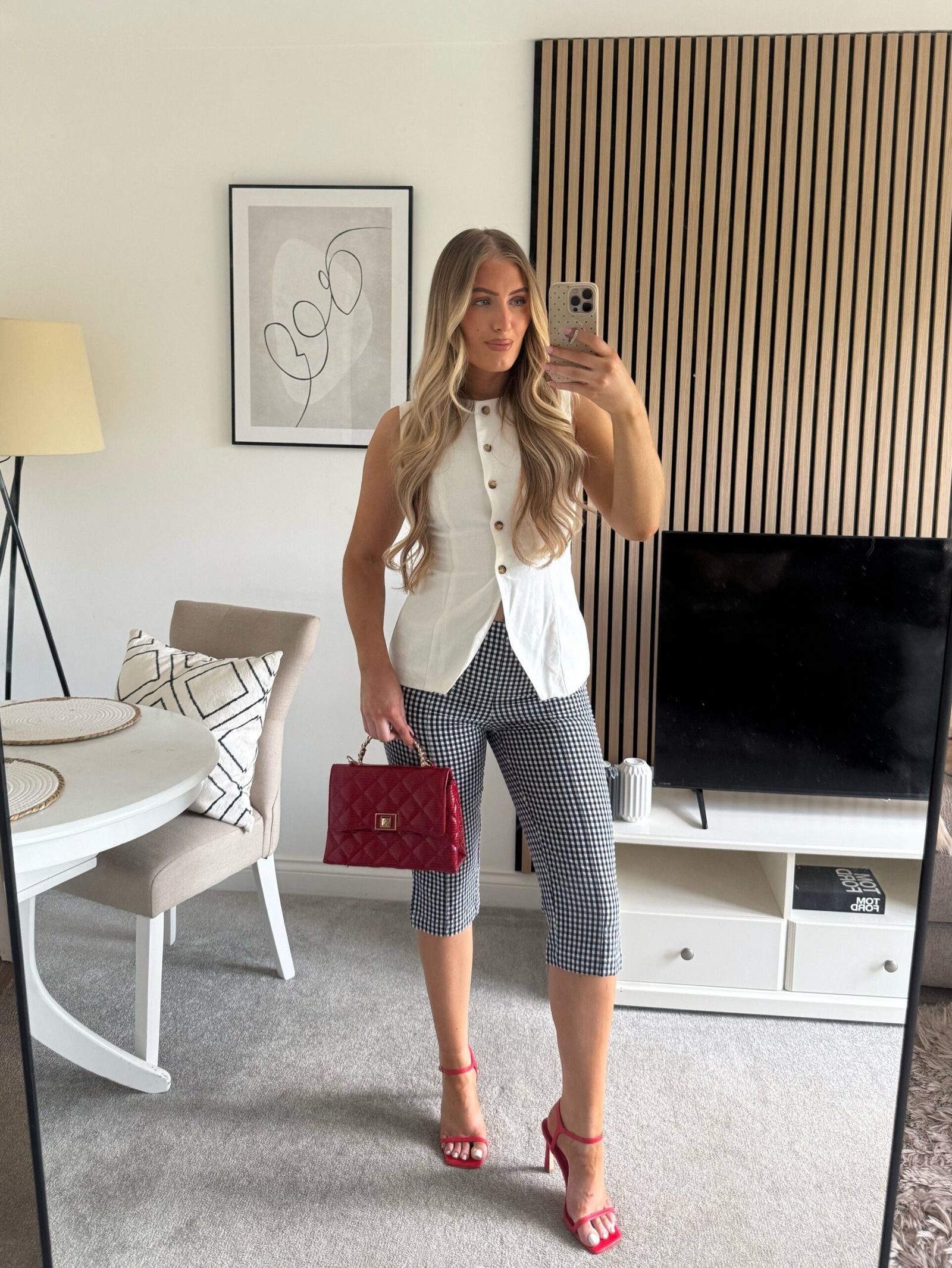 Gingham Capris White Vest