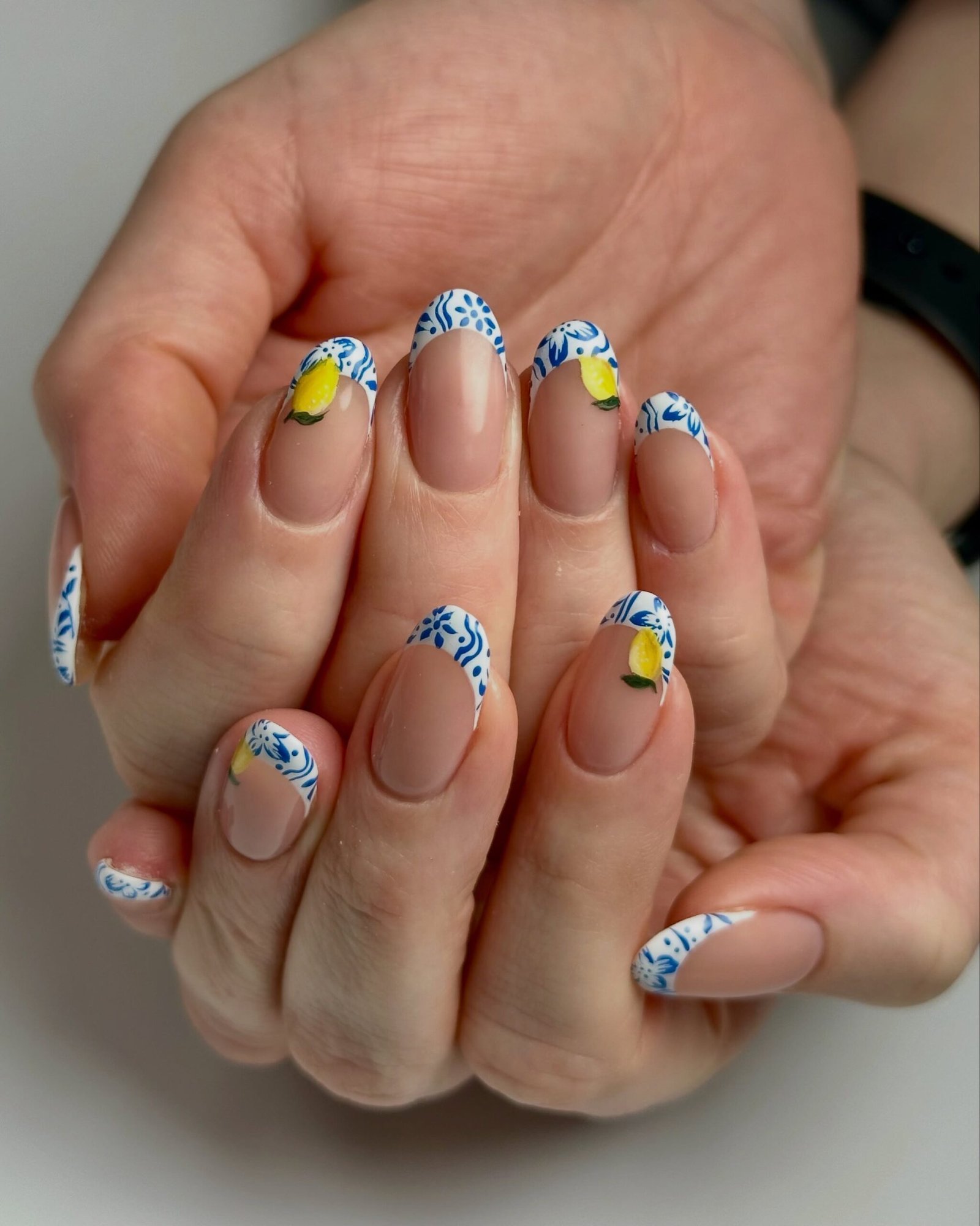 Blue Tile Lemon Tips