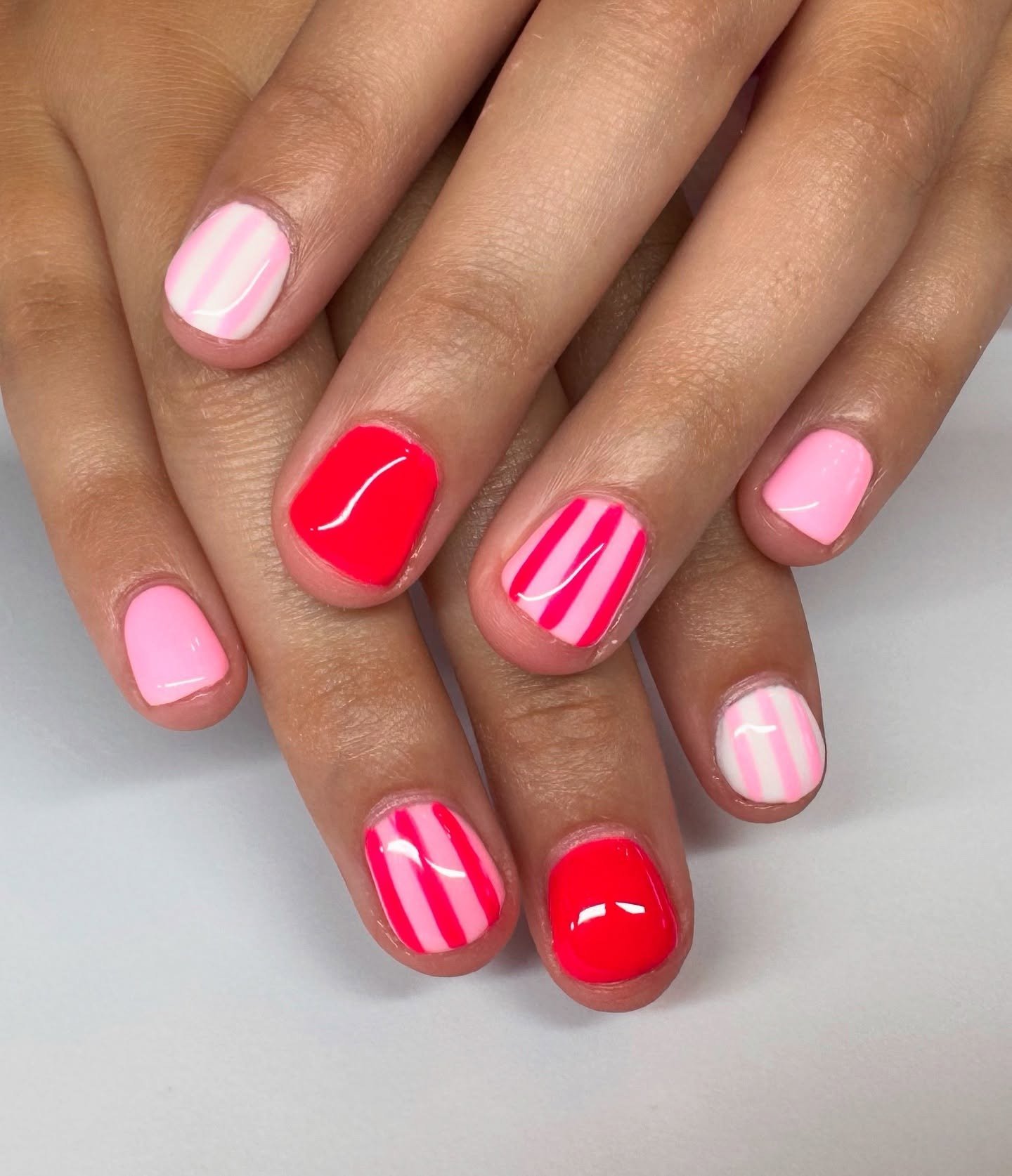 Red Pink Striped Nails