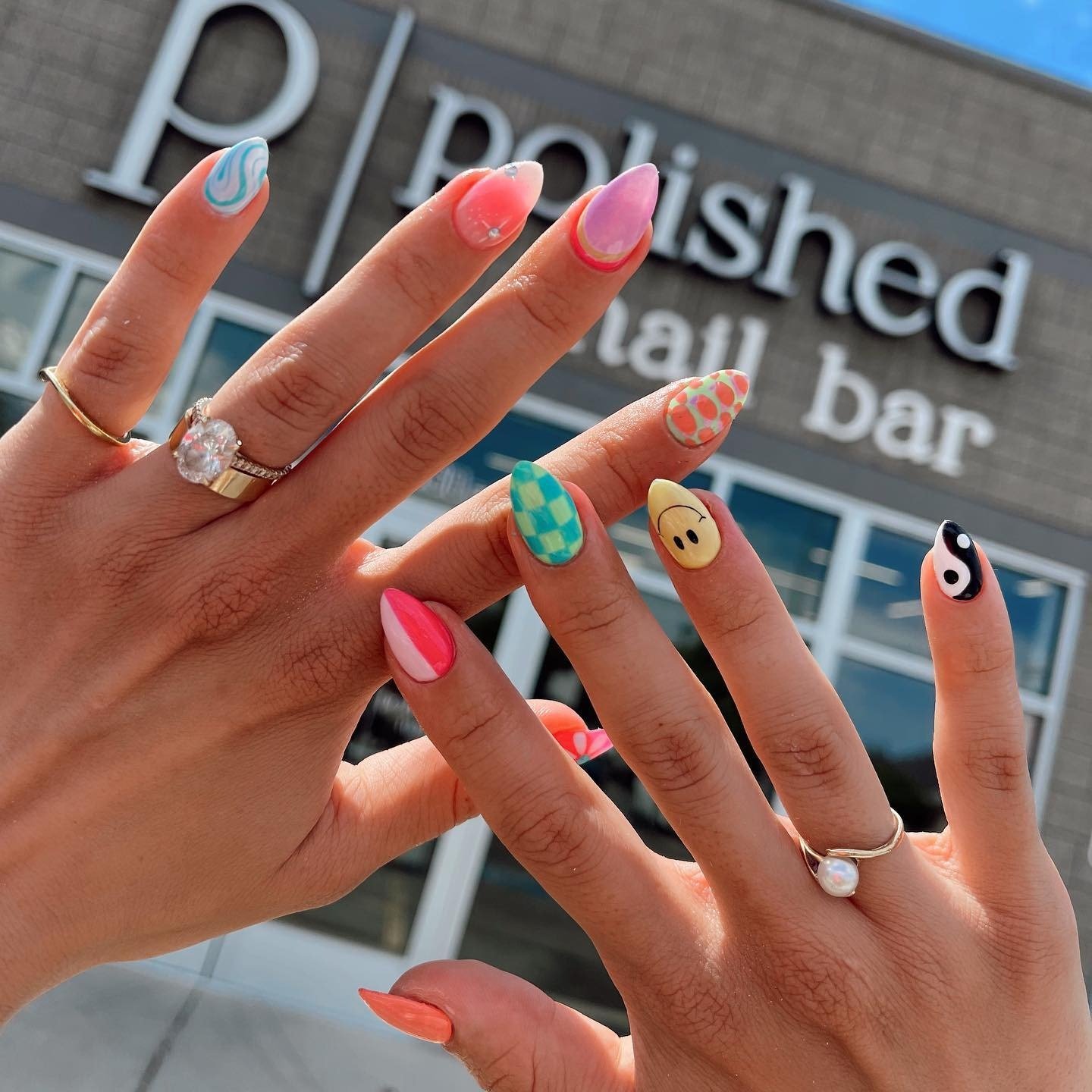 Retro Mismatched Colorful Nails